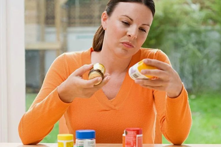 Vitamin C Everyday — checking supplement labels at home